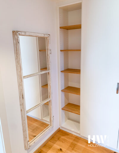 Holzwerk Neuburg | Schreiner Neuburg – Ankleidezimmer, Kleiderschrank, Regal, Ablagefächer, Regalböden