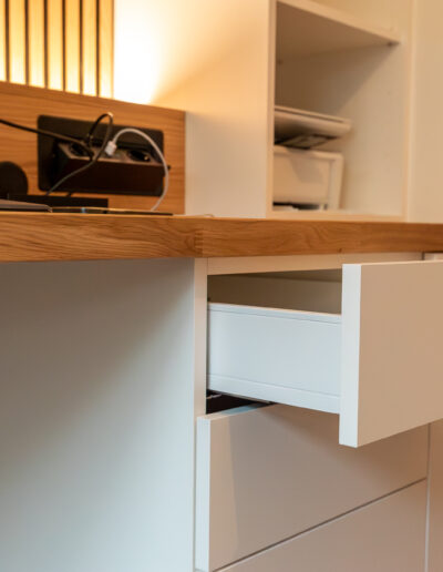 Holzwerk Neuburg | Schreinerei Neuburg – Arbeitszimmer | Arbeitsplatz Schublade
