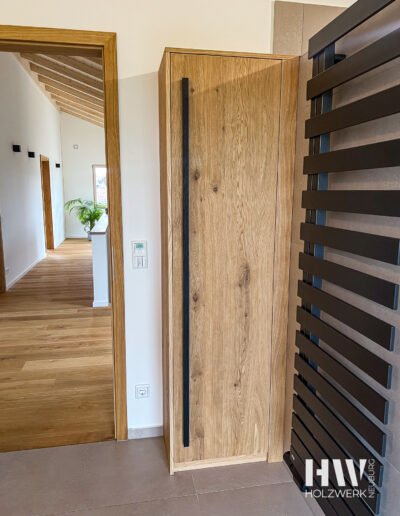 Schreiner Neuburg | Holzwerk Neuburg – Badmöbel Schrank & Parkett